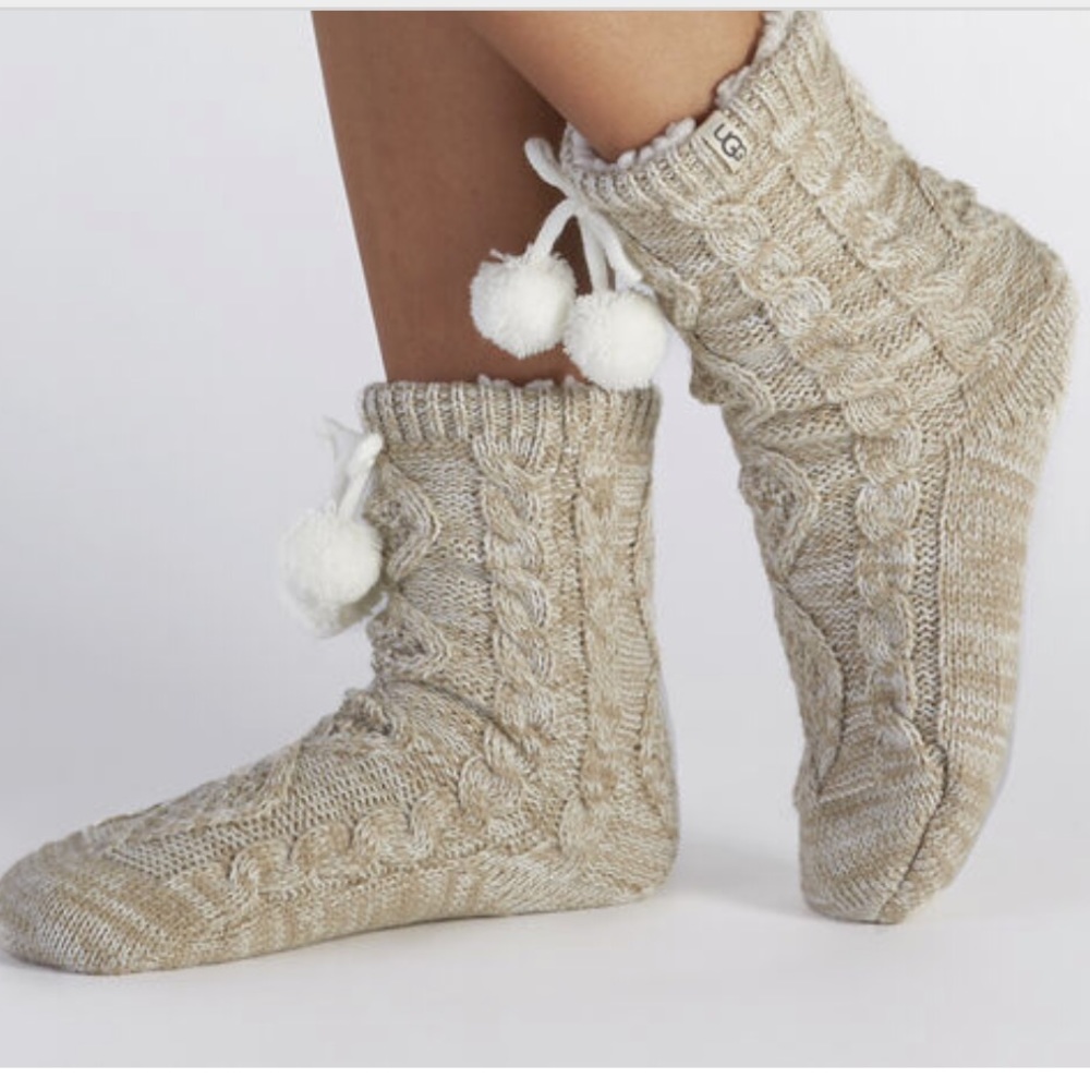 Ugg, Women’s Fleece Lined Cozy Socks, sock size 9-11, shoe size 5-10